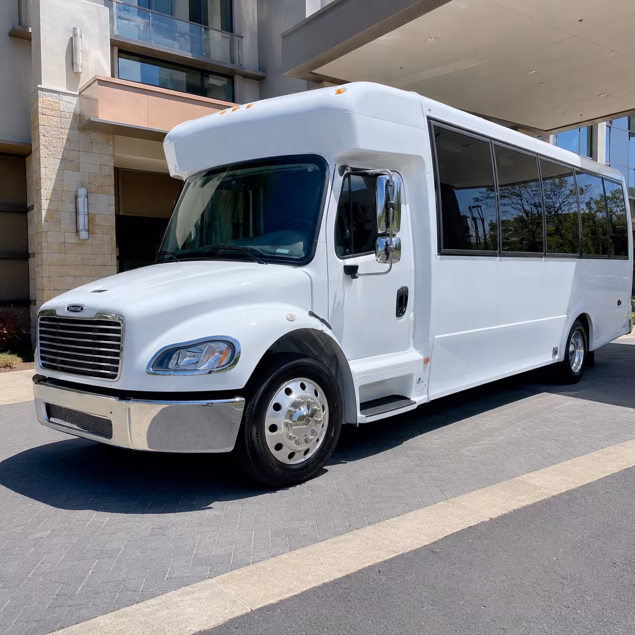 find and book transportation for your next airport transfer 3