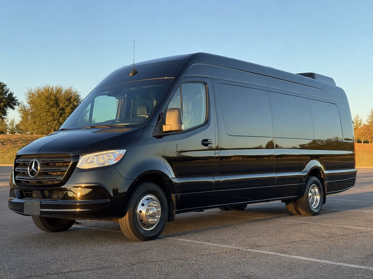 find and book transportation for your next wedding 1