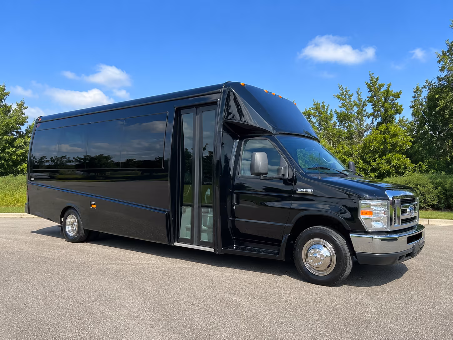 find and book transportation for your next wine tour 4