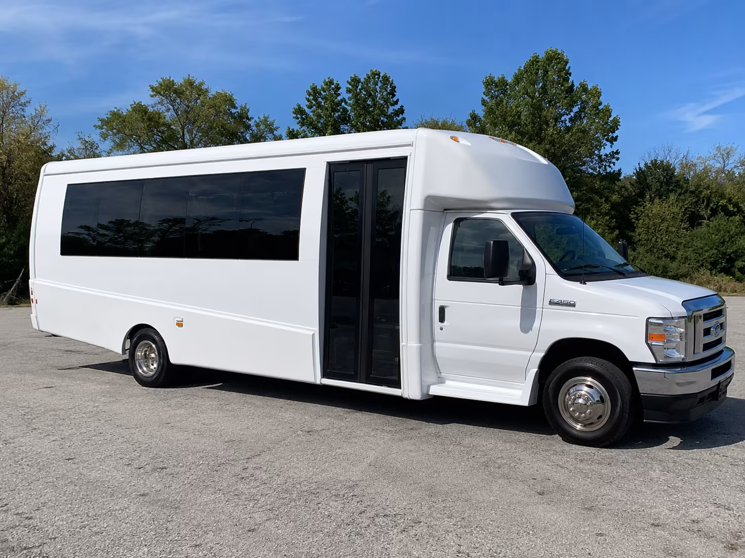 party buses for bachelorette wine tours around birmingham